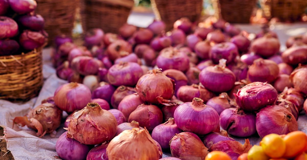 Mengapa Harga Bawang Merah Naik Turun? Ini Antisipasinya